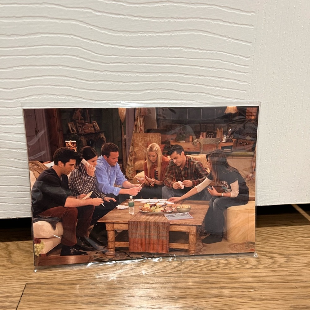 New FRIENDS postcard set. Total 4 postcards inside packaging.